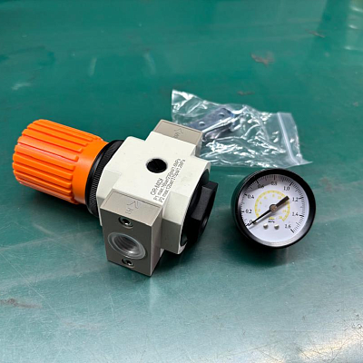 Регулятор давления LR-1/2-D-MIDI